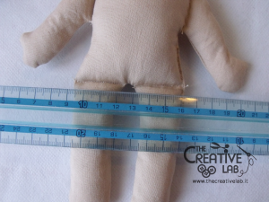 tutorial come fare pigotta corpo bambola stoffa pezza 12